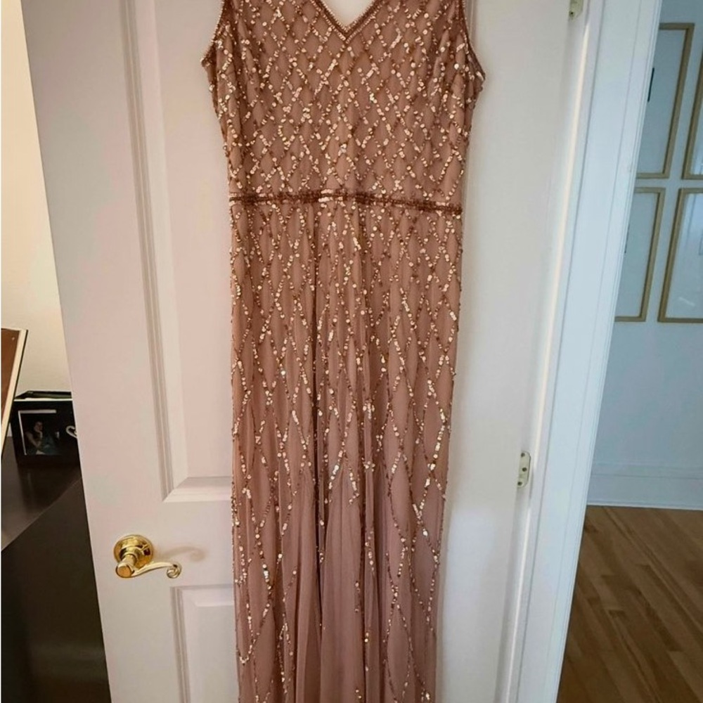 Adrianna Papell Gold Sequin Sleeveless Gown